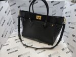 Geanta de dama Louis Vuitton On My Side - imagine 2