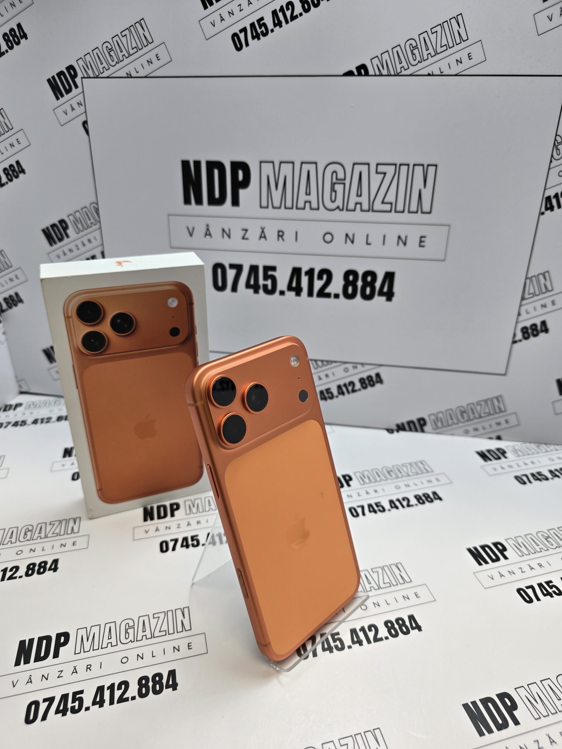 20260917_182901 Apple iPhone 17 PRO MAX Memorie 512 Gb Baterie 100% 4 cicluri Cosmic Orange - imagine 1
