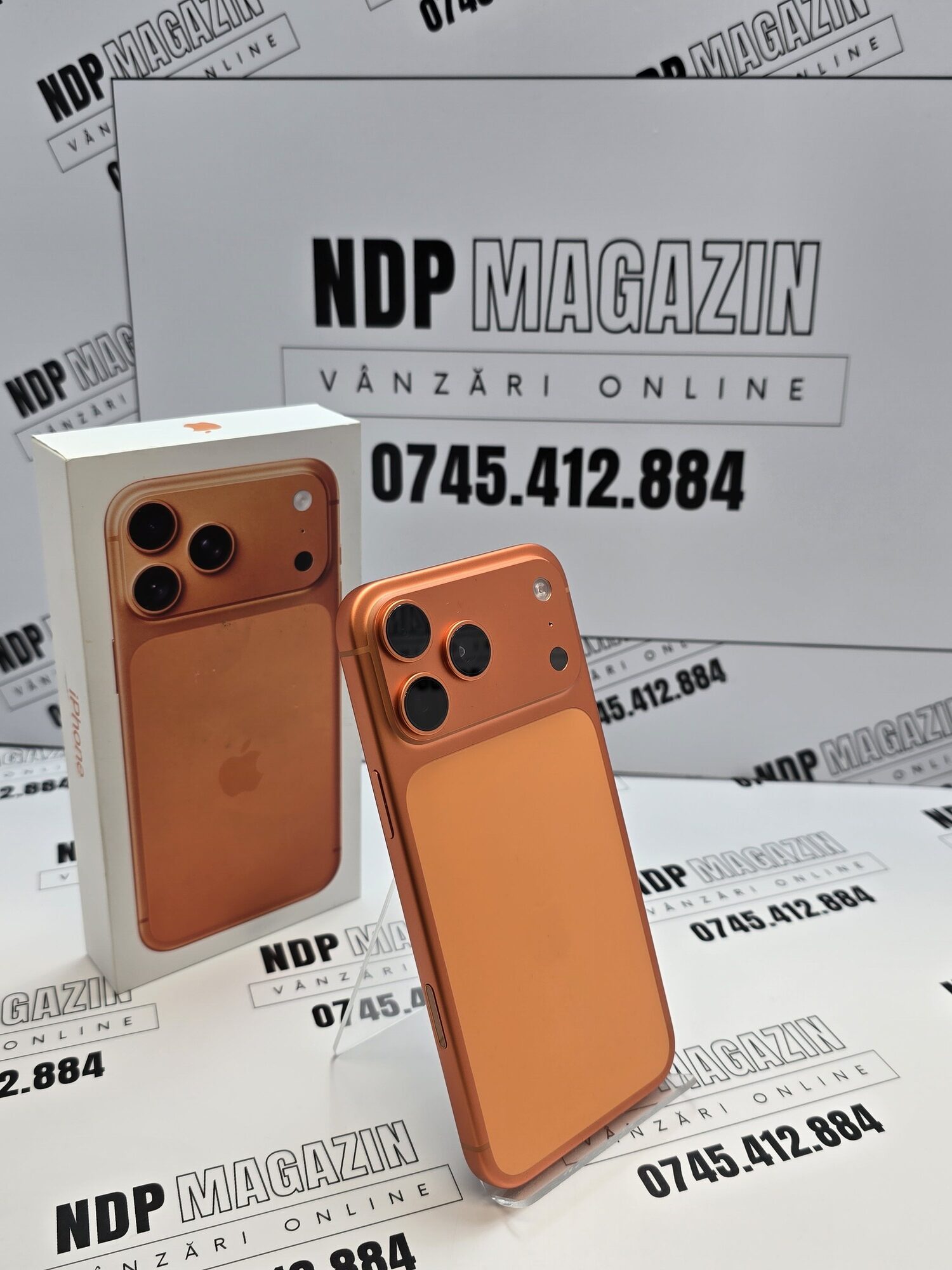 20261001_124203 Apple iPhone 17 PRO MAX Memorie 256 Gb Baterie 100% 0 cicluri Cosmic Orange la cutie - imagine 1