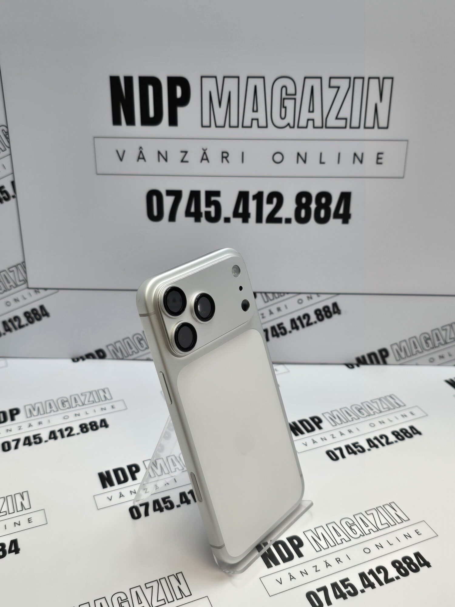 20261021_174645 Apple iPhone 17 PRO MAX Memorie 256 Gb Baterie 100% 45 cicluri Silver - imagine 1